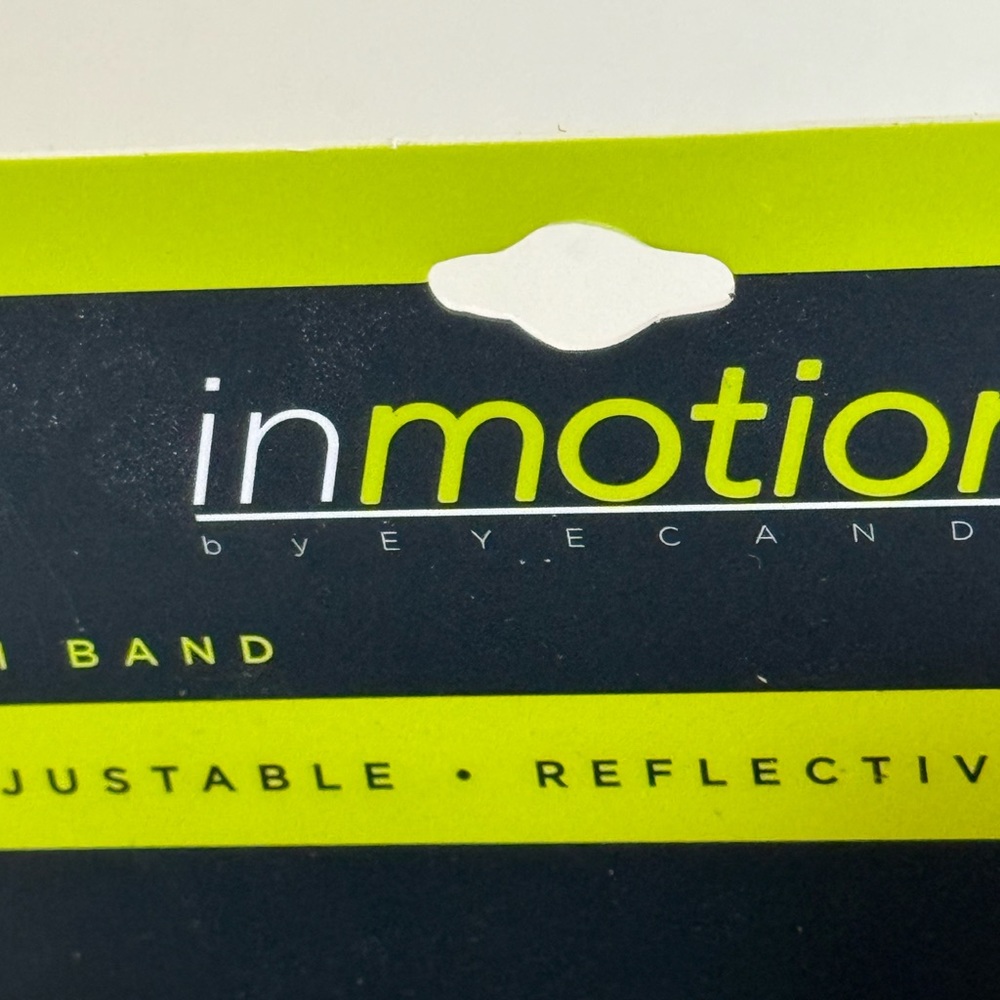 INMOTION BLACK ARM BAND - Picture 3 of 5